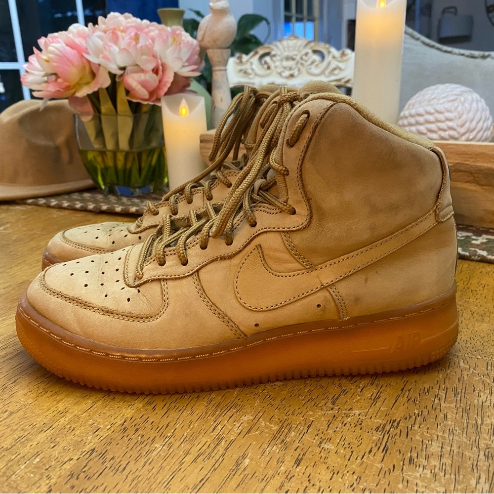 Youth Nike Air Force 1 Size 6.5